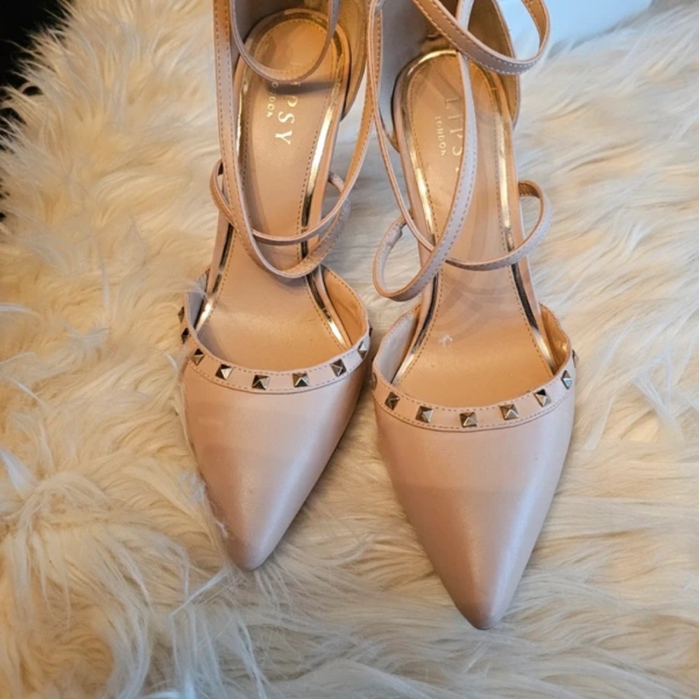 Chic Nude Strappy Heels